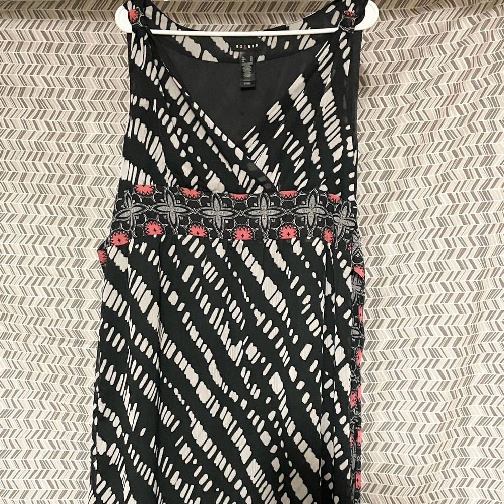 XL Access women’s dress